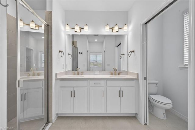 11751 Venetian Lagoon DR, Fort Myers, FL 33913