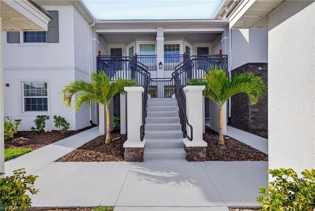 11751 Venetian Lagoon DR 101, FORT MYERS, FL 33913 — photo 2
