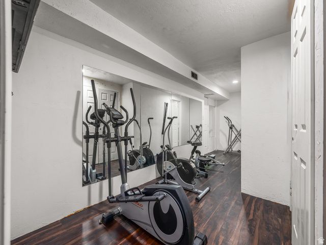 4935 S MARIANNA DR, Taylorsville, UT 84129