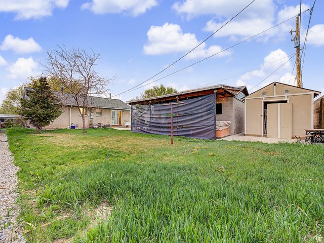 4935 S MARIANNA DR, Taylorsville, UT 84129