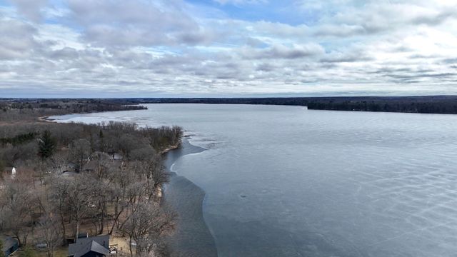 8818 Mogensen Shores Road, Brainerd, MN 56401