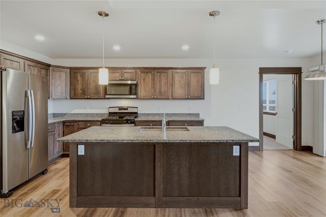 2011 Waterfall, Belgrade, MT 59714