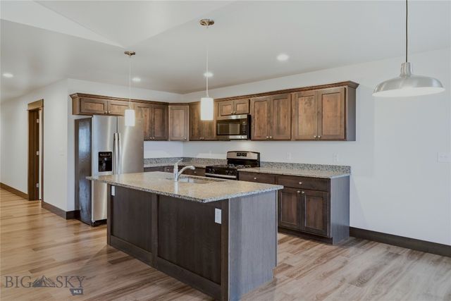 2011 Waterfall, Belgrade, MT 59714