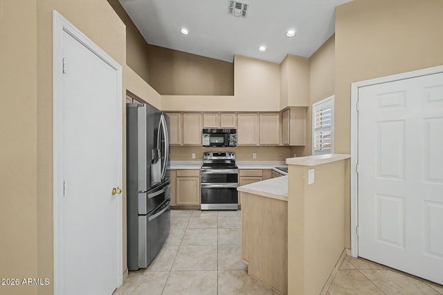 1750 W UNION HILLS Drive 78, Phoenix, AZ 85027