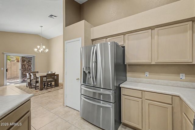1750 W UNION HILLS Drive 78, Phoenix, AZ 85027