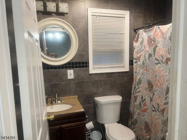 39 Jacob St, Newark City, NJ 07103