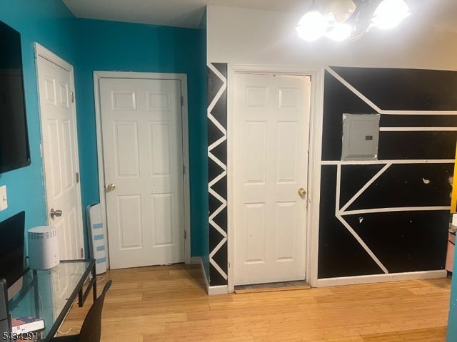 39 Jacob St, Newark City, NJ 07103