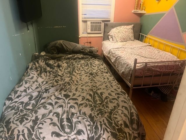 39 Jacob St, Newark City, NJ 07103