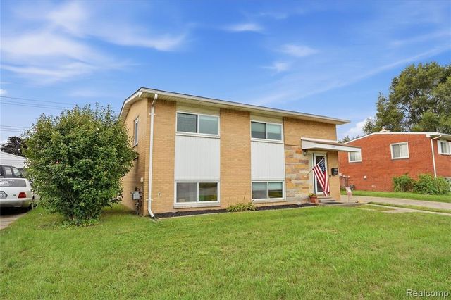 33929 Warren Road, Westland, MI 48185