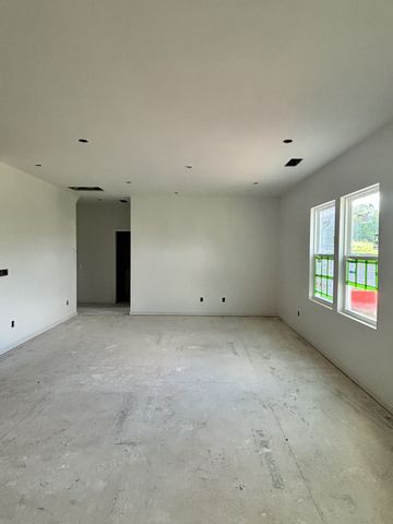 482 Jet Stream Dr, La Vergne, TN 37086