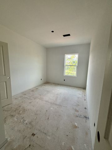 482 Jet Stream Dr, La Vergne, TN 37086