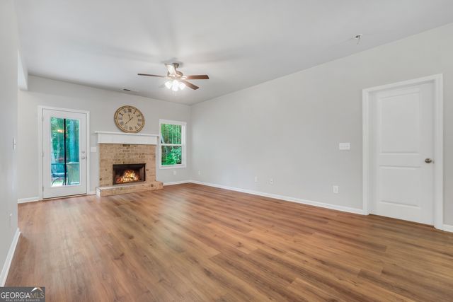 534 Giles Road, Forsyth, GA 31029