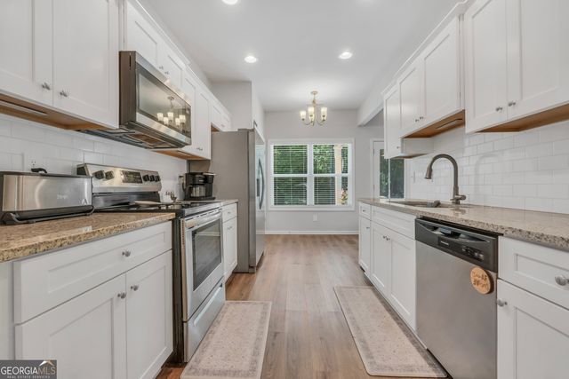 534 Giles Road, Forsyth, GA 31029