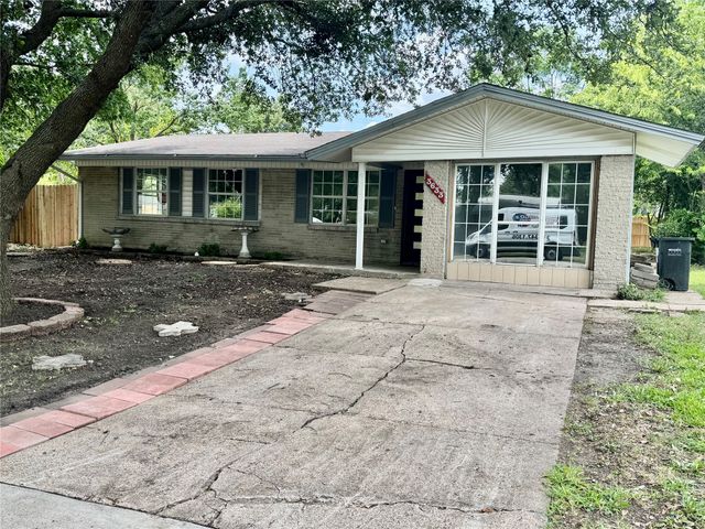 3633 Flamingo Way, Mesquite, TX 75150
