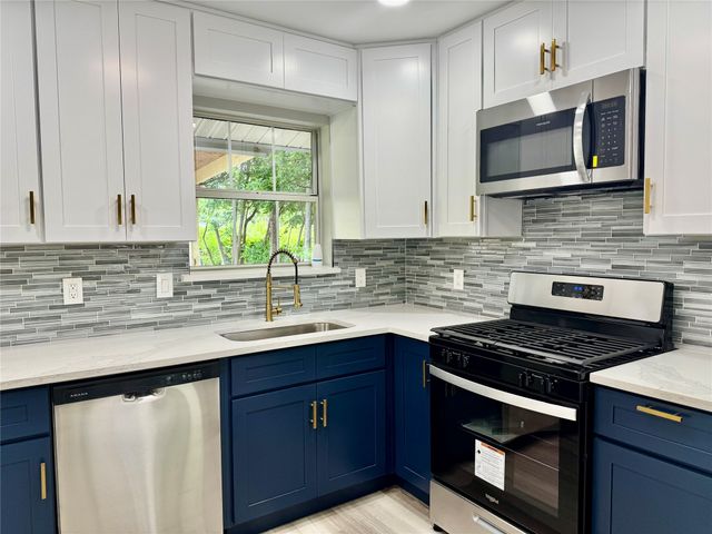 3633 Flamingo Way, Mesquite, TX 75150