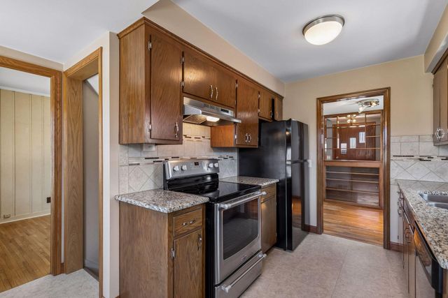 6914 Harriet Avenue, Richfield, MN 55423