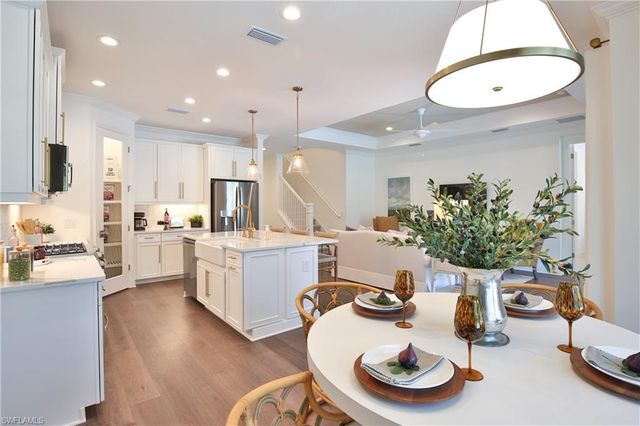 4235 Pegasus WAY, Naples, FL 34120