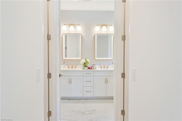 4235 Pegasus WAY, Naples, FL 34120