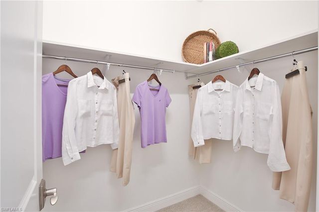 4235 Pegasus WAY, Naples, FL 34120