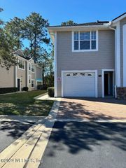 155 LEGENDARY Drive 203, St. Augustine, FL 32092