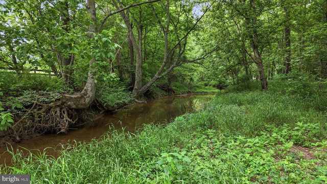 11605 PARKGATE DR, Nokesville, VA 20181
