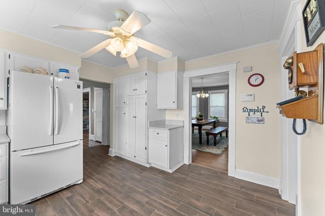 11605 PARKGATE DR, Nokesville, VA 20181