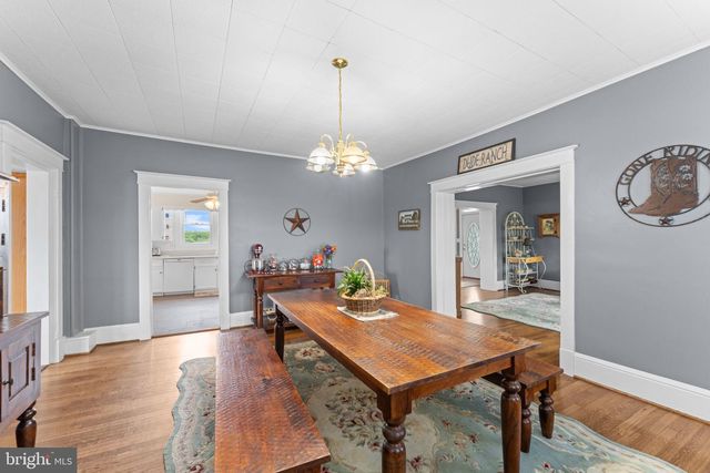11605 PARKGATE DR, Nokesville, VA 20181