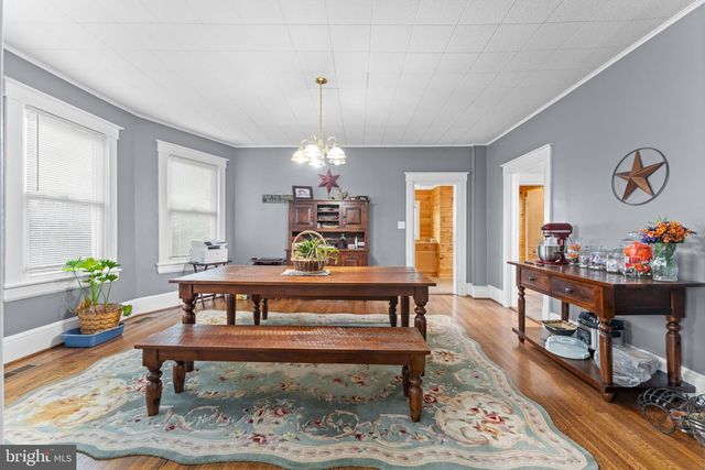 11605 PARKGATE DR, Nokesville, VA 20181