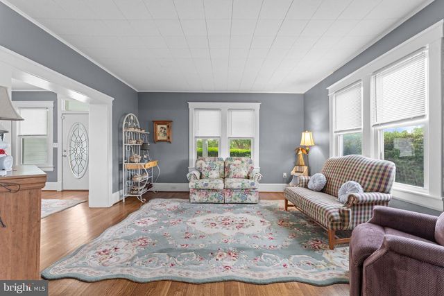 11605 PARKGATE DR, Nokesville, VA 20181