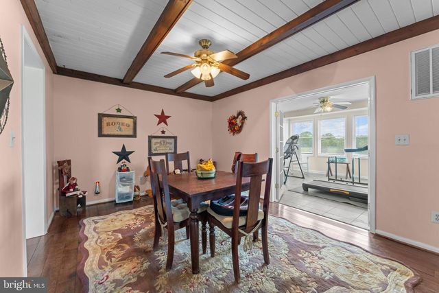 11605 PARKGATE DR, Nokesville, VA 20181