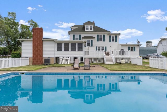 11605 PARKGATE DR, Nokesville, VA 20181