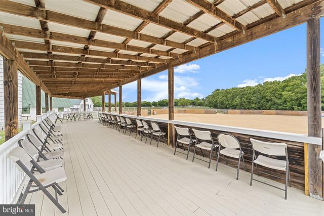 11605 PARKGATE DR, Nokesville, VA 20181