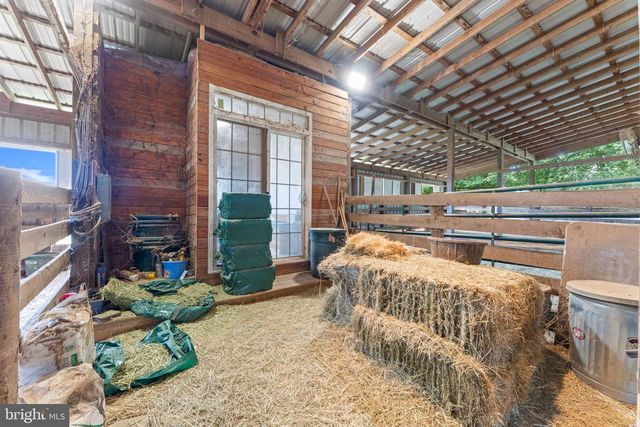 11605 PARKGATE DR, Nokesville, VA 20181
