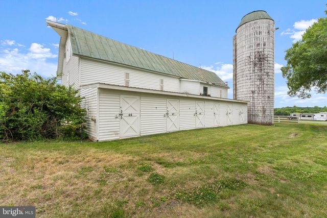 11605 PARKGATE DR, Nokesville, VA 20181