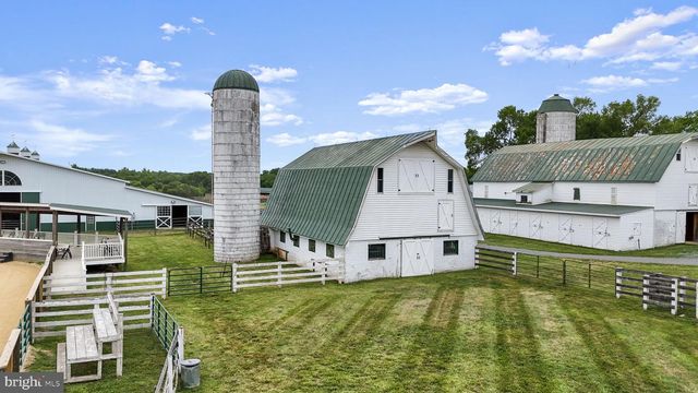11605 PARKGATE DR, Nokesville, VA 20181