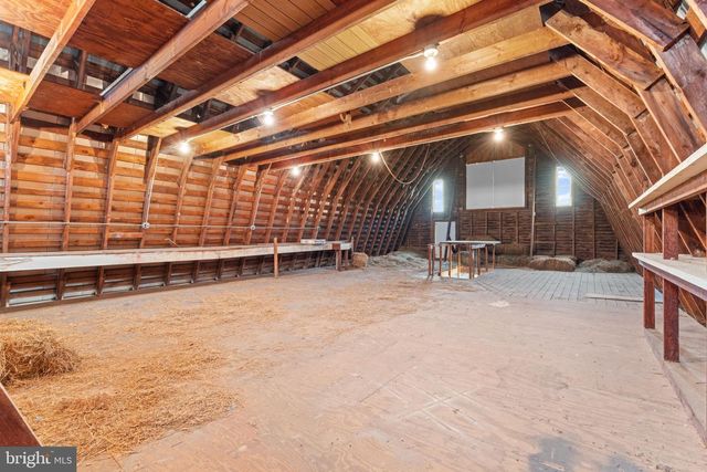 11605 PARKGATE DR, Nokesville, VA 20181