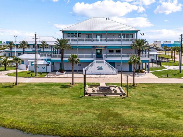 332 Atkinson Street, Port Bolivar, TX 77650