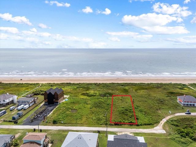 332 Atkinson Street, Port Bolivar, TX 77650