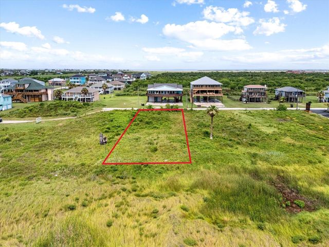 332 Atkinson Street, Port Bolivar, TX 77650