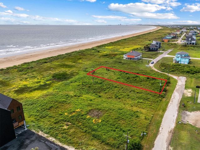 332 Atkinson Street, Port Bolivar, TX 77650