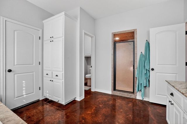 6000 Oak Creek, Midland, TX 79707