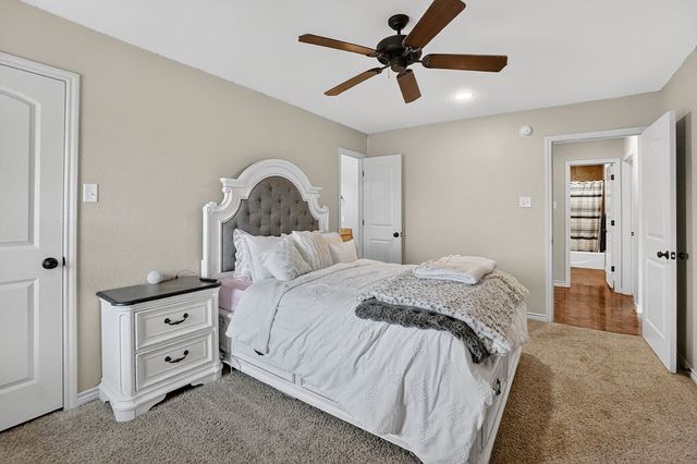 6000 Oak Creek, Midland, TX 79707