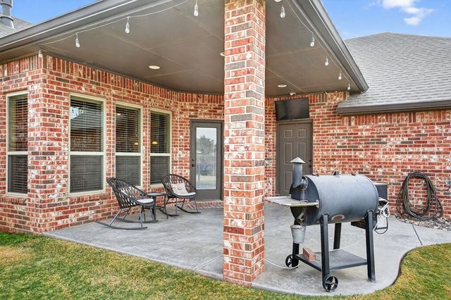 6000 Oak Creek, Midland, TX 79707