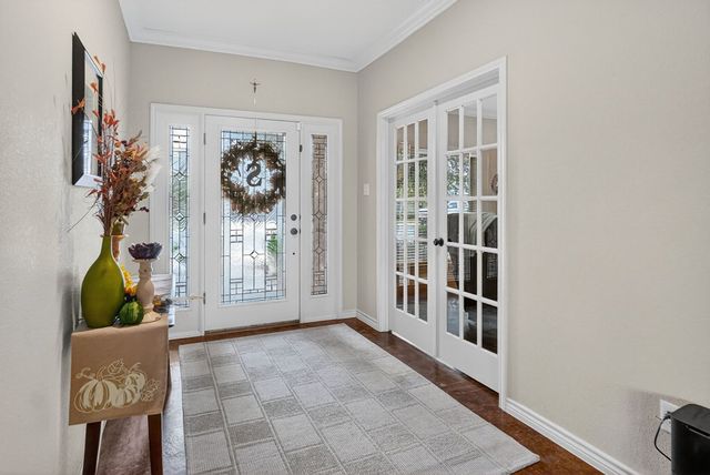 6000 Oak Creek, Midland, TX 79707