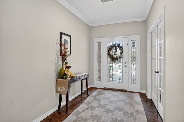 6000 Oak Creek, Midland, TX 79707