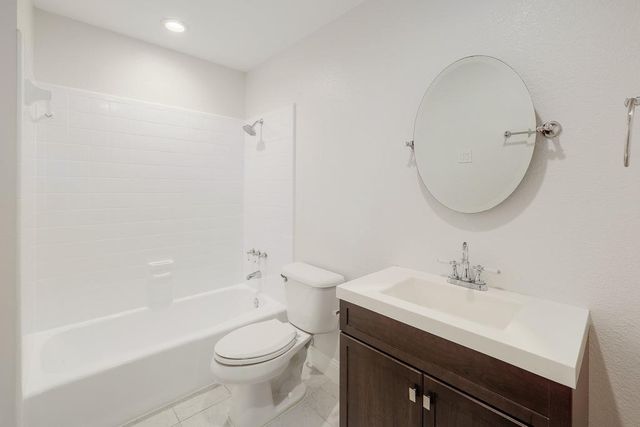 4605 Beechwood HOLW, Austin, TX 78731