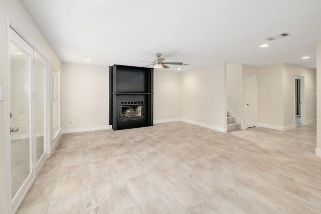 4605 Beechwood HOLW, Austin, TX 78731