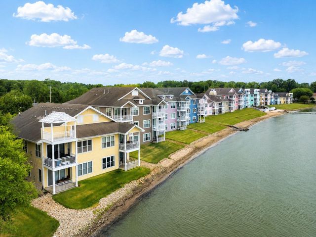 13232 E Lakeshore Drive, Cedar Lake, IN 46303