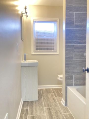 16452 Bringard Drive, Detroit, MI 48205