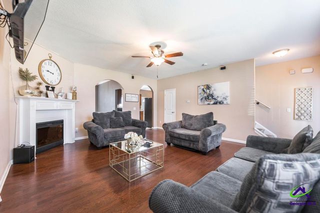 141 Back Cedar Lane, Warner Robins, GA 31093